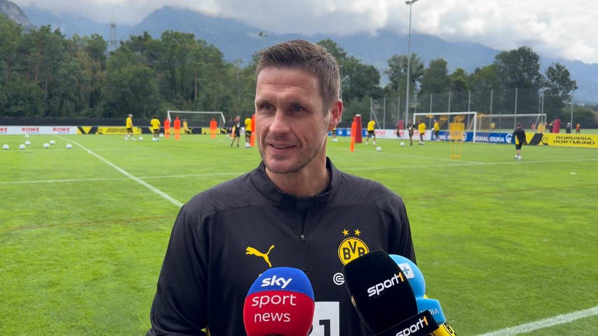 O diretor esportivo do Borussia Dortmund, Sebastian Kehl, confirma que Niclas Füllkrug deixou o campo de treinamento do BVB para negociações.  O homem de 44 anos explica o que aconteceu nos últimos dias.