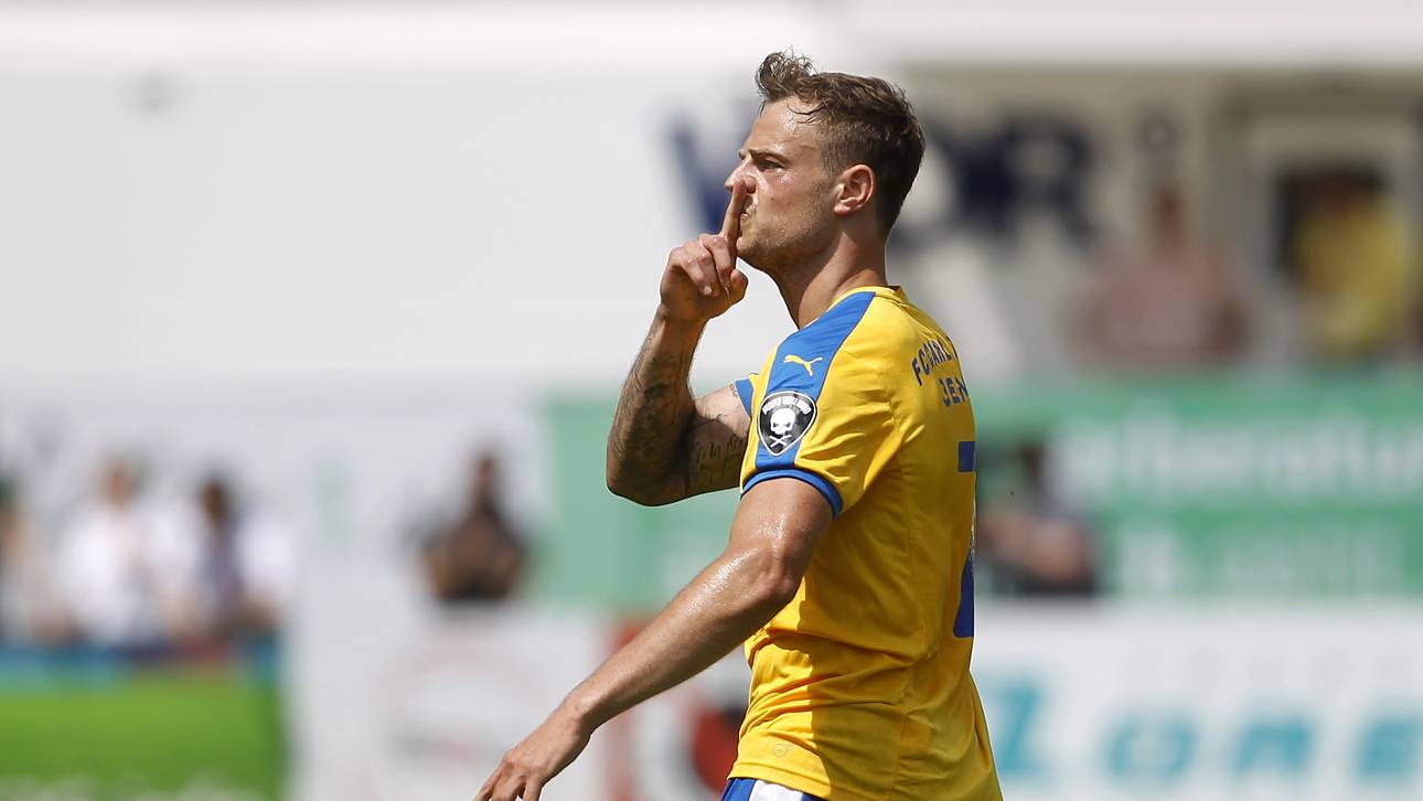 Magdeburg neuer Spitzenreiter