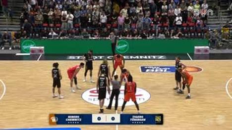 Spiel Highlights zu NINERS Chemnitz - Tigers Tübingen (1)