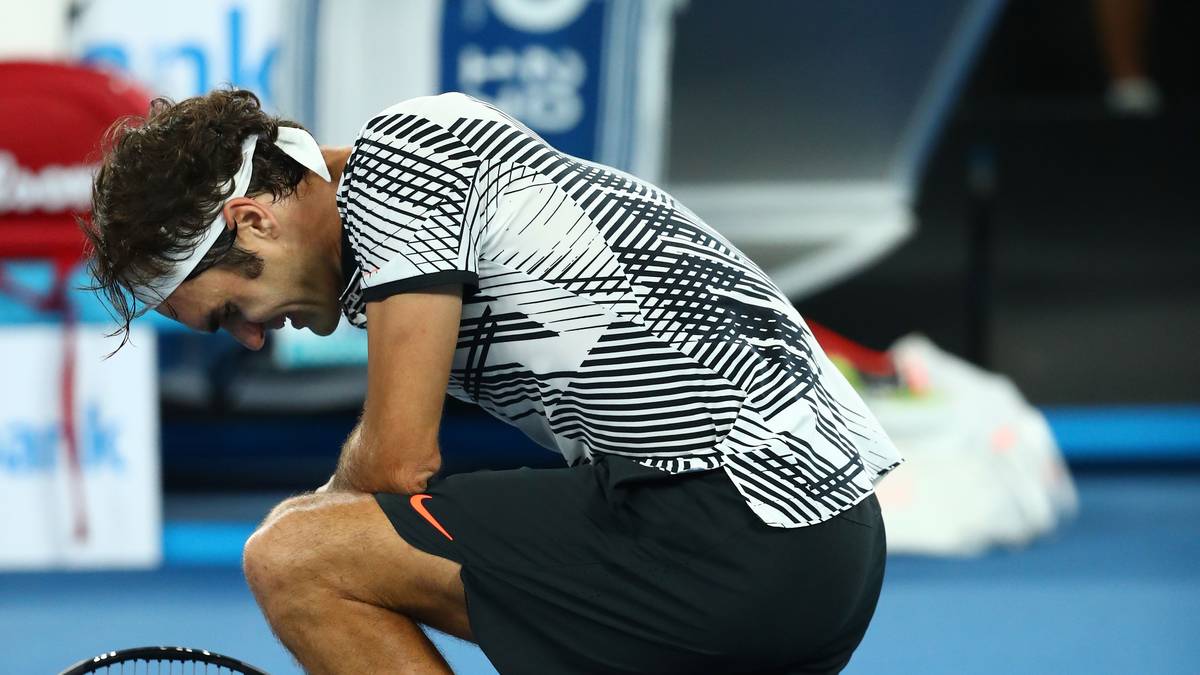 Anschließend muss der Maestro kurz innehalten. Es ist der 18. Grand-Slam-Titel für Federer. Auch Tränen fließen