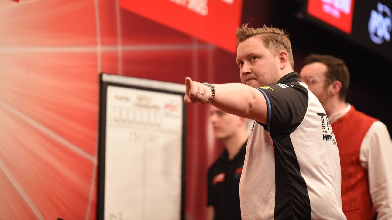 Schindler und Pikachu glänzen