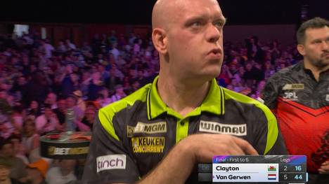 Jonny Clayton gewinnt den zehnten Abend der Premier League 2026 und holt im Finale gegen Michael van Gerwen einen deutlichen Rückstand auf.