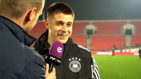 Die deutsche U21-Nationalmannschaft gewinnt mit 2:0 gegen Georgien. Torschütze Nicolò Tresoldi spricht über seinen Treffer und das Jahr mit der U21. 