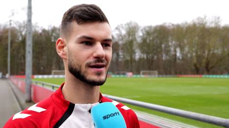 Der 1. FC Köln ist seit vier Spielen ohne Sieg. Das soll sich am besten im Nachbarschafts-Duell gegen Bayer Leverkusen ändern.