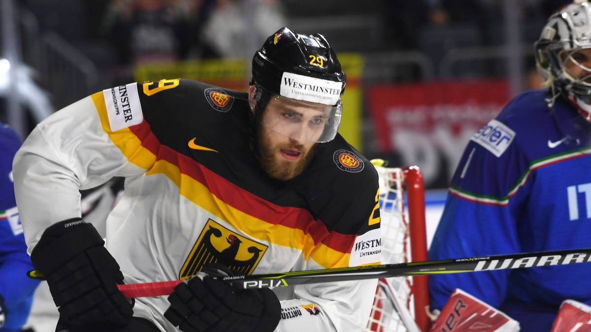 Zum Muttertag gönnte Sturm seinem Star eine kleine Auszeit. Draisaitl durfte nach seinem ersten WM-Auftritt gegen Italien zuhause bei Mama schlafen. Nach neun Stunden Flug eine wahre Erholung für den 21-Jährigen