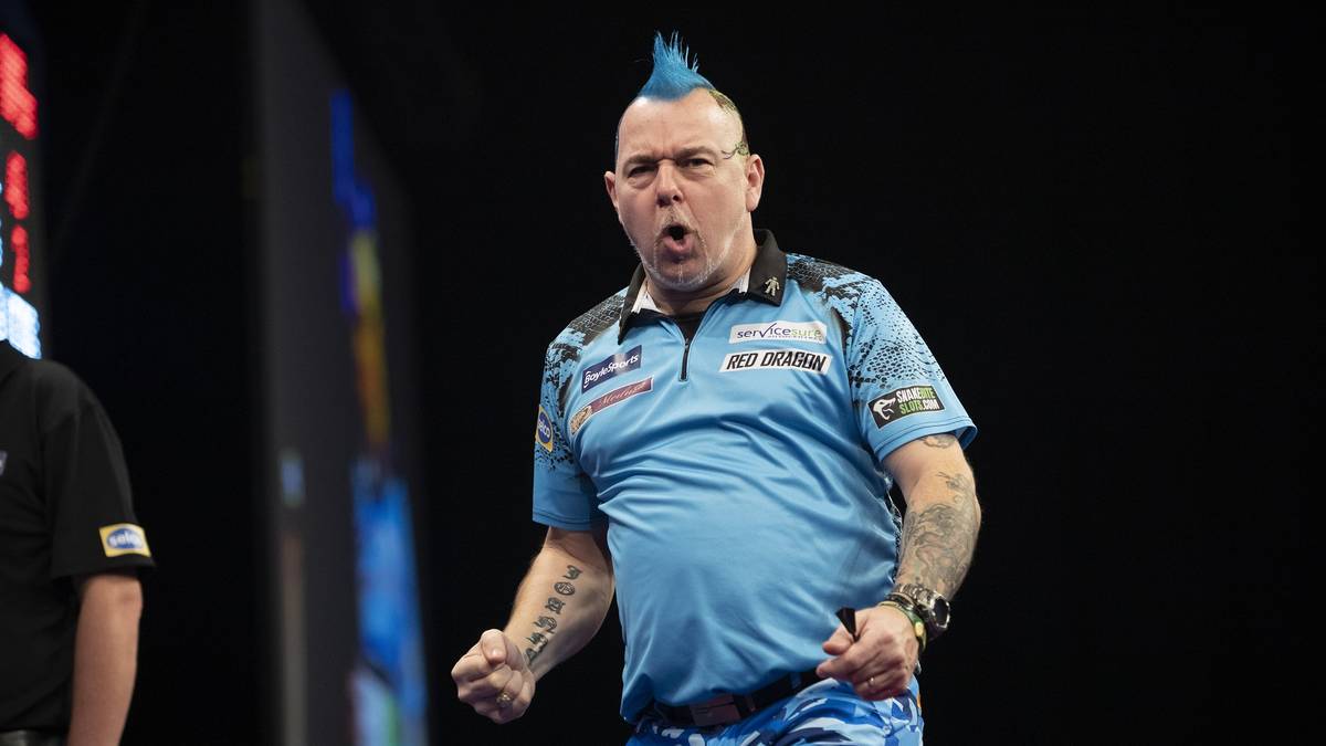 Aber nicht nur modisch ist der Schotte extrem extrovertiert, auch seine Emotionen im Spiel lebt der Schotte offen auf der Bühne aus. Ein weiterer Punkt, warum ihn die Fans lieben