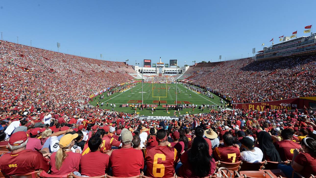 Fans heiß auf Rams-Dauerkarten