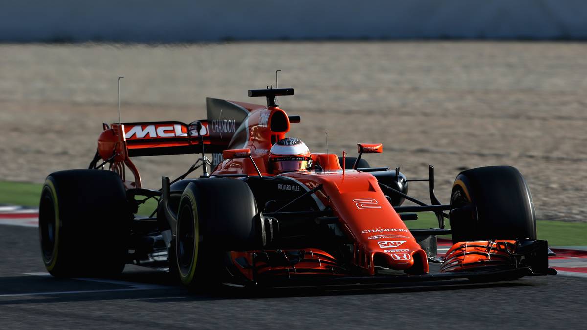 ... und für Teamkollege Stoffel Vandoorne läuft es zunächst ebenfalls nicht nach Plan