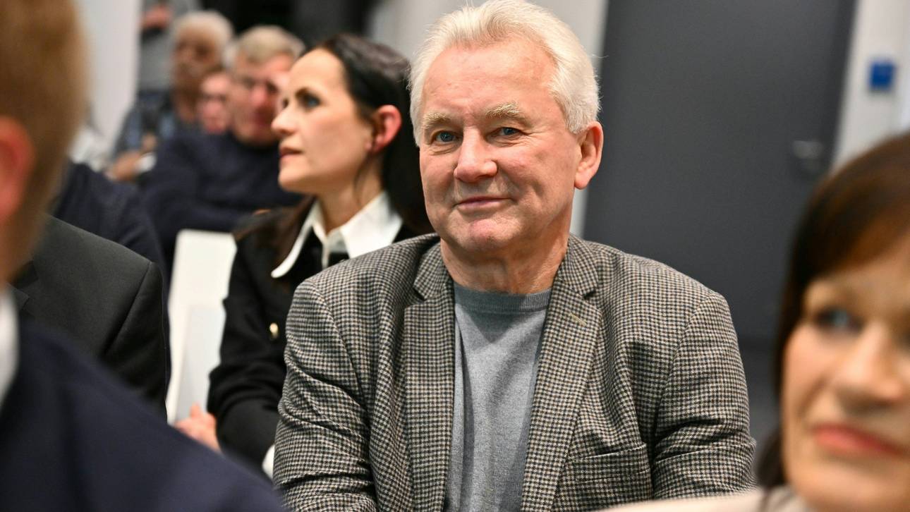 Verband unterstützt Handshake-Dialog