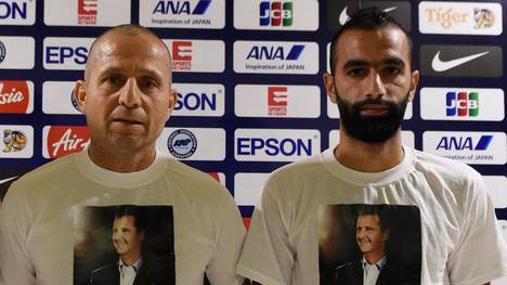 Syriens Trainer Fajr Ibrahim (l.) und Nationalspieler Osama Omari