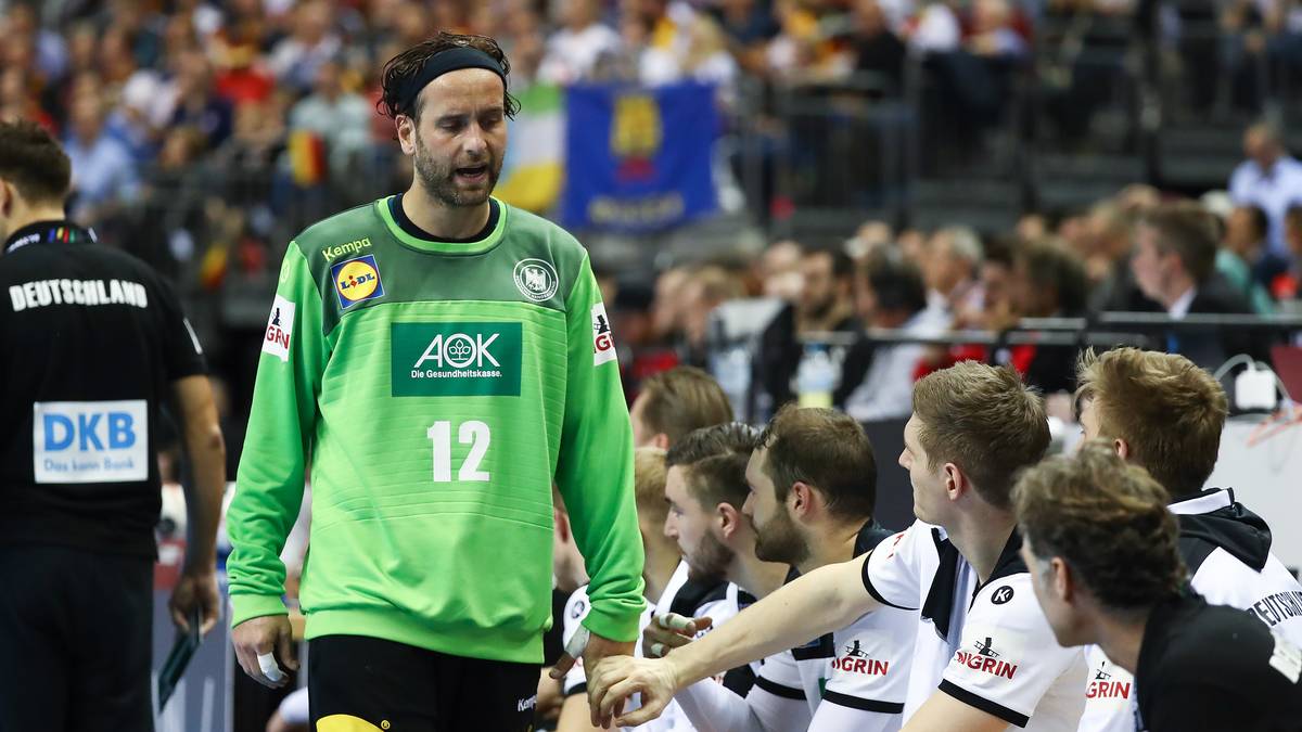 SILVIO HEINEVETTER: Zum ersten Mal bei dieser WM durfte der Keeper frühzeitig ran. Bei den ersten Würfen ist er chancenlos, dann glänzt er mit einer Doppel-Parade. In der 50. Minute wird er wieder ausgewechselt. 25 Prozent gehaltene Bälle - ausbaufähig