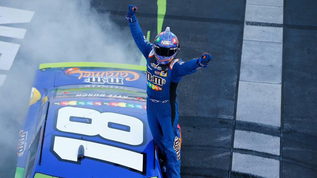 Busch gewinnt Chaos-Rennen
