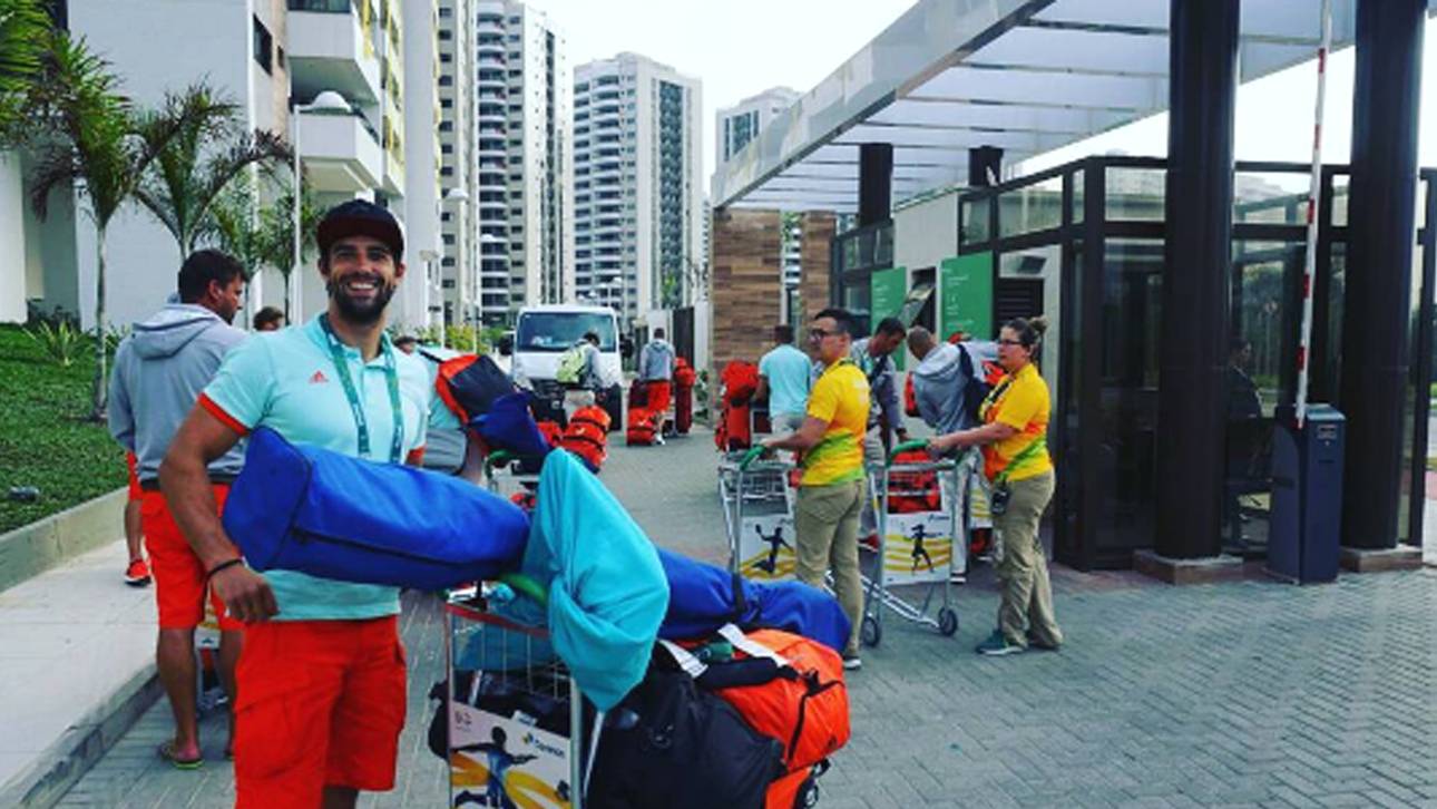 Erste Deutsche im Olympischen Dorf