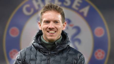 Julian Nagelsmann gilt weiterhin als Top-Kandidat auf den Trainerposten beim FC Chelsea. Nun soll er bei den Bossen vorstellig werden, um seine Pläne für den Klub zu präsentieren.