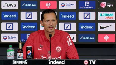 Jessic Ngankam hat sich bei Eintracht Frankfurt bislang nicht als die erhoffte Verstärkung für die Stürmerpositionen erwiesen. Trainer Dino Toppmöller fordert mehr von dem Offensiv-Akteur. 