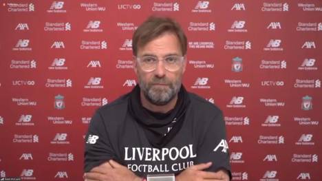 Jürgen Klopp äußert sich zum Urteil von Manchester City. Der Liverpool-Trainer ist ein großer Fan des Financial Fair Play, freut sich dennoch über die Entscheidung zugunsten von City.