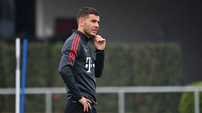 Lucas Hernandez Bringt Ehefrau Amelia Lorente Mit Zum Fc Bayern Munchen