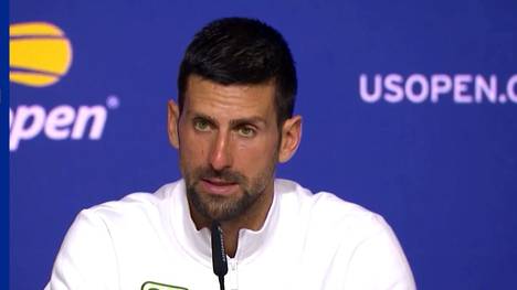 In der Pressekonferenz nach dem US-Open-Sieg von Novak Djokovic spricht der Serbe über die wohl härteste Niederlage seiner Karriere - nämlich die im Finale 2022 der US Open gegen Daniil Medvedev.