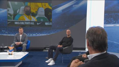 Mario Götzes Zeit beim BVB neigt sich im Sommer dem Ende entgegen. André Schubert stärkt Lucien Favre im CHECK24 Doppelpasss den Rücken und erklärt, warum Mario Götze nicht ins System passt.