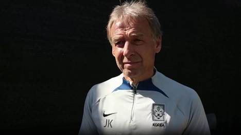 Jürgen Klinsmann sagte, Deutschland habe mit dem Tod von Franz Beckenbauer die charismatischste Führungspersönlichkeit im Sport verloren und würdigte dessen höflichen und freundlichen Charakter.