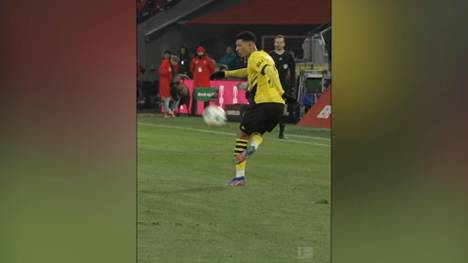 Jadon Sancho scheint in den ersten Wochen nach seiner Rückkehr zum BVB bereits ordentlich an Selbstvertrauen zurückgewonnen zu haben. Gegen Köln geistert er mit einer Zaubereinlage.