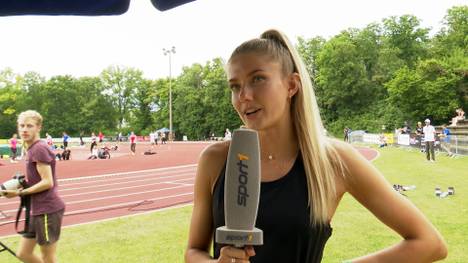 Alica Schmidt gehört mit fast 3 Millionen Instagram-Followern zu Deutschlands populärsten Sportlerinnen. Im SPORT1-Interview spricht die Leichtathletin über ihre Karriere, ihr Sprint-Duell mit Mats Hummels und welchem Fußballklub sie die Daumen drückt.