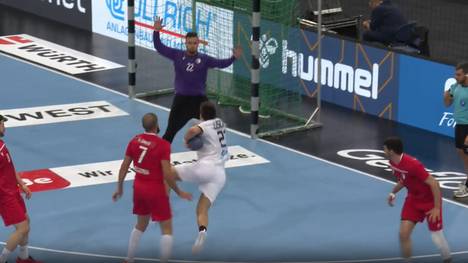 Die deutsche Handball-Nationalmannschaft ist mit einem Erfolg in die Olympia-Qualifikation gestartet. Gegen Algerien braucht das Team von Trainer Alfred Gislason aber eine Leistungssteigerung.