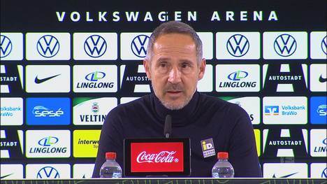 Eintracht Frankfurt wartet in der Bundesliga seit acht Spielen auf einen Sieg. Adi Hütter mahnt aber auch nach der Pleite in Wolfsburg weiterhin zur Ruhe.