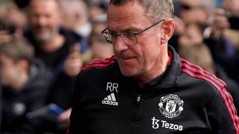 Ralf Rangnick und Manchester United – bereits nach einem halben Jahr gehen der Verein und der Interimstrainer wieder getrennte Wege. Neu-Trainer Erik ten Hag soll für die Trennung verantwortlich sein. 
