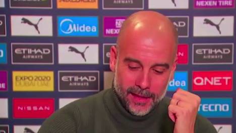 Pep Guardiola äußert sich zu der aktuellen Corona-Situation in England und zeigt wenig Verständnis dafür, dass die Zuschauer im Stadion keine Masken tragen müssen. 