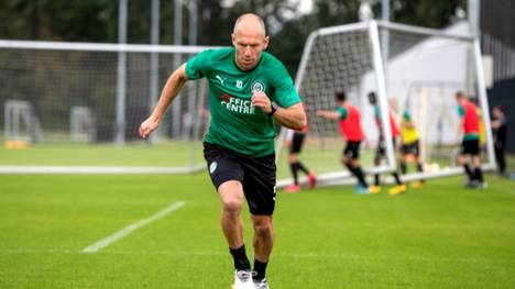 Es ist soweit: Arjen Robben ist zurück auf dem Trainingsplatz. Er absolvierte seine erste Einheit beim FC Groningen.