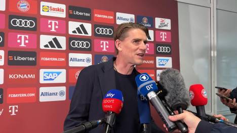 Nach der Niederlage der Bayern beim Topspiel gegen Leverkusen hat Thomas Müller die eigene Mannschaft scharf kritisiert - nun äußert sich Christoph Freund zu Müllers Aussagen. 