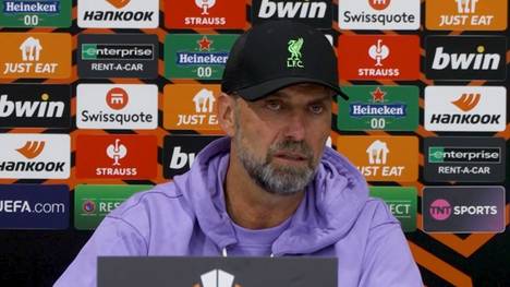 Der Ex-Münchner Ryan Gravenberch hat den Sieg der Liverpooler gegen Saint-Gilloise eingeleitet. Trainer Jürgen Klopp zeigt sich in der Pressekonferenz nach dem Spiel von Gravenberch begeistert.
