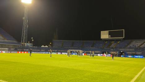 Borussia Dortmund spielt in der Champions League bei Dinamo Zagreb in einem Stadion, das von einem Kroatien-Star als das "hässlichste" Europas getauft wurde.