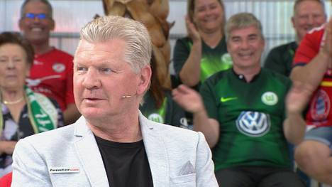 Stefan Effenberg kritisiert im STAHLWERK Doppelpass die Aussagen von Köln-Boss Werner Wolf. Der Präsident hatte zuvor davon gesprochen, dass man in Köln nie an den Abstieg geglaubt hatte.