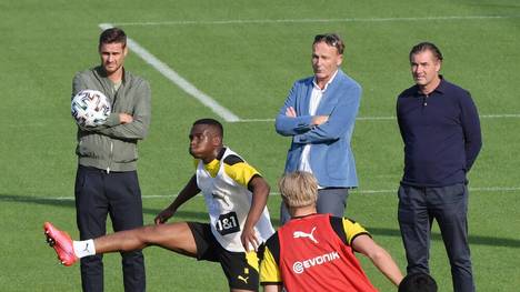 Dortmunds Ausnahmetalent Youssoufa Moukoko  wird am 20. November 16 – einen Tag später könnte er dann bereits beim Spiel gegen Hertha BSC im Profikader stehen.