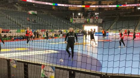 Handball-Superstar Mikkel Hansen hat sein Karriereende bekanntgegeben. Der dreifache Welthandballer und Turnier-Rekordtorschütze hängt seine Schuhe im Sommer nach Olypmia an den Nagel.