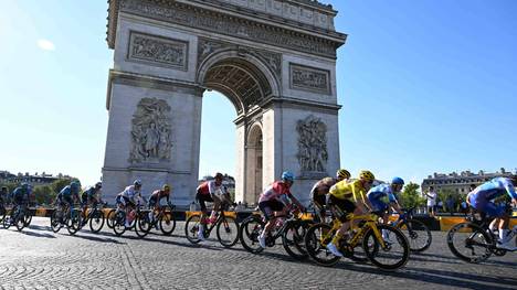 Die Tour de France bricht 2024 vor allem wegen der Olympischen Spiele in Paris mit einigen Traditionen.