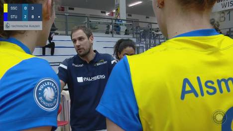 Der Allianz MTV Stuttgart gibt dem SSC Palmberg Schwerin eine Volleyball-Lehrstunde. Selbst Schwerin-Coach Koslowski hat nur lobende Worte für den Gegner - sogar während des Spiels!