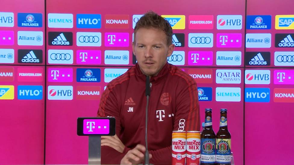 Vor dem Duell gegen den SC Freiburg wird Julian Nagelsmann zur Personalie Kingsley Coman angesprochen. Daraufhin unterstreicht der Bayern-Coach seine Qualitäten.