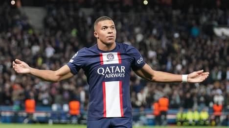 Manchester United denkt schon im Winter an einen Nachfolger von Cristiano Ronaldo. Dabei soll es kein Geringerer als Kylian Mbappé werden.