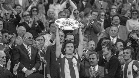 Torwart-Legende Sepp Maier erinnert sich zurück an sein erstes Aufeinandertreffen mit Franz Beckenbauer. 