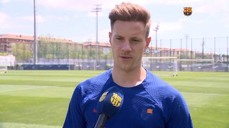 Barcelona-Torhüter Marc-André ter Stegen spricht über den bevorstehenden Abgang von Sergio Busquets. 