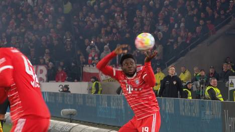 Der FC Bayern behauptet sich mit einem 1:2 Sieg gegen den VfB Stuttgart an der Tabellenspitze und gestaltet die Generalprobe für das Champions-Legaue-Spiel am kommenden Dienstag gegen PSG erfolgreich.
