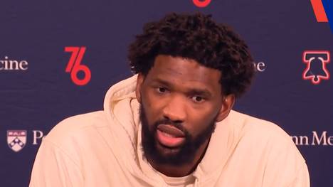 Joel Embiid legte gegen die San Antonio Spurs eine heiße Sohle auf das Parkett und steuerte unglaubliche 70 Punkte bei. Nach dem Sieg erklärte der 29-Jährige, dass Kobe Bryant sein Vorbild gewesen sei.