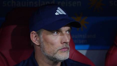 Nach wie vor sorgt der ratlose Auftritt von Bayern-Trainer Thomas Tuchel nach dem Supercup für Irritationen. Nun kritisiert ein weiterer Ex-Profi den 49-Jährigen.