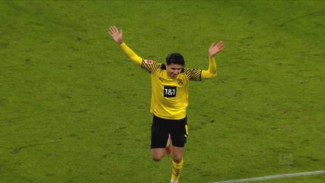 Eine wechselvolle Karriere bei Borussia Dortmund geht zu Ende: Nach sechs Jahren verlängert der BVB den Vertag von Mo Dahoud nicht und lässt ihn ablösefrei ziehen.