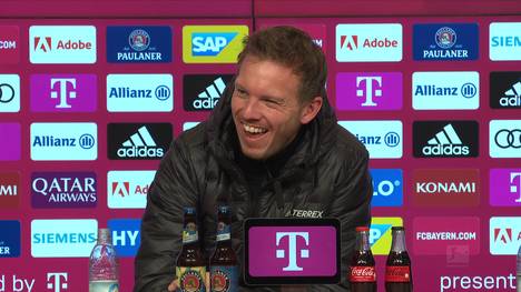Ein Journalist fragt Julian Nagelsmann nach seiner Meinung zu Randal Kolo Muani. Der Bayern-Coach liefert eine klare Aussage.