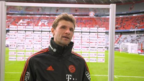 Thomas Müller schwärmt beim Legendenspiel von seinem neuen Trainer Julian Nagelsmann und traut den Bayern trotz der schlechten Testspielergebnisse einiges zu.