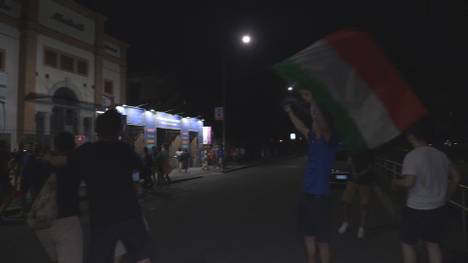 Die italienischen Fußball-Fans können das EM-Finale am Sonntag gegen England nun doch nicht im Olympiastadion von Rom verfolgen. 